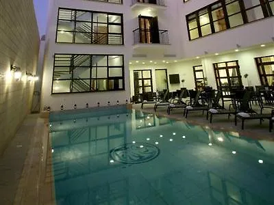 Szálloda Royiatiko Nicosia